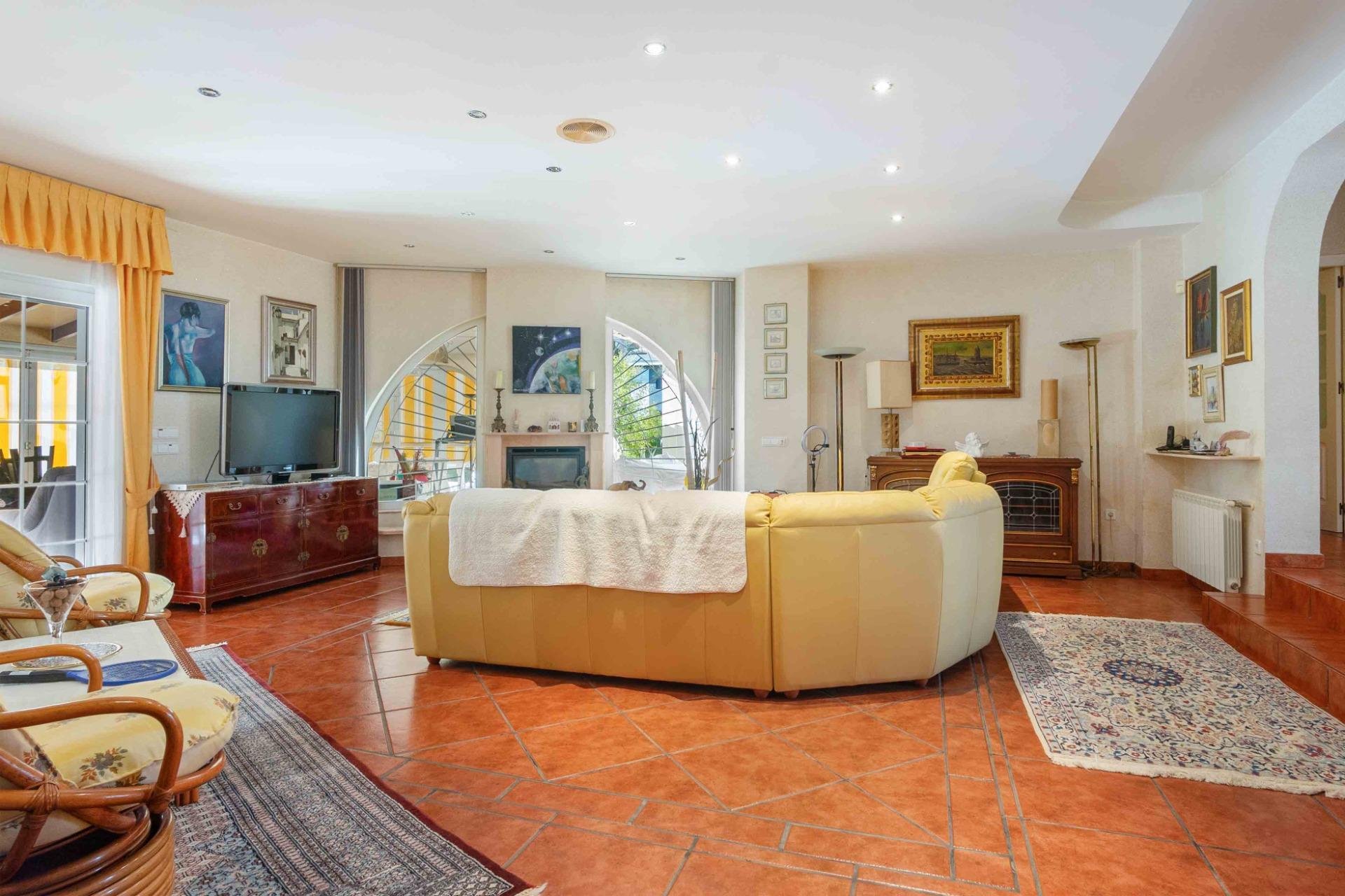 Herverkoop - Villa -
Cabo Roig - Muy Cerca De La Playa