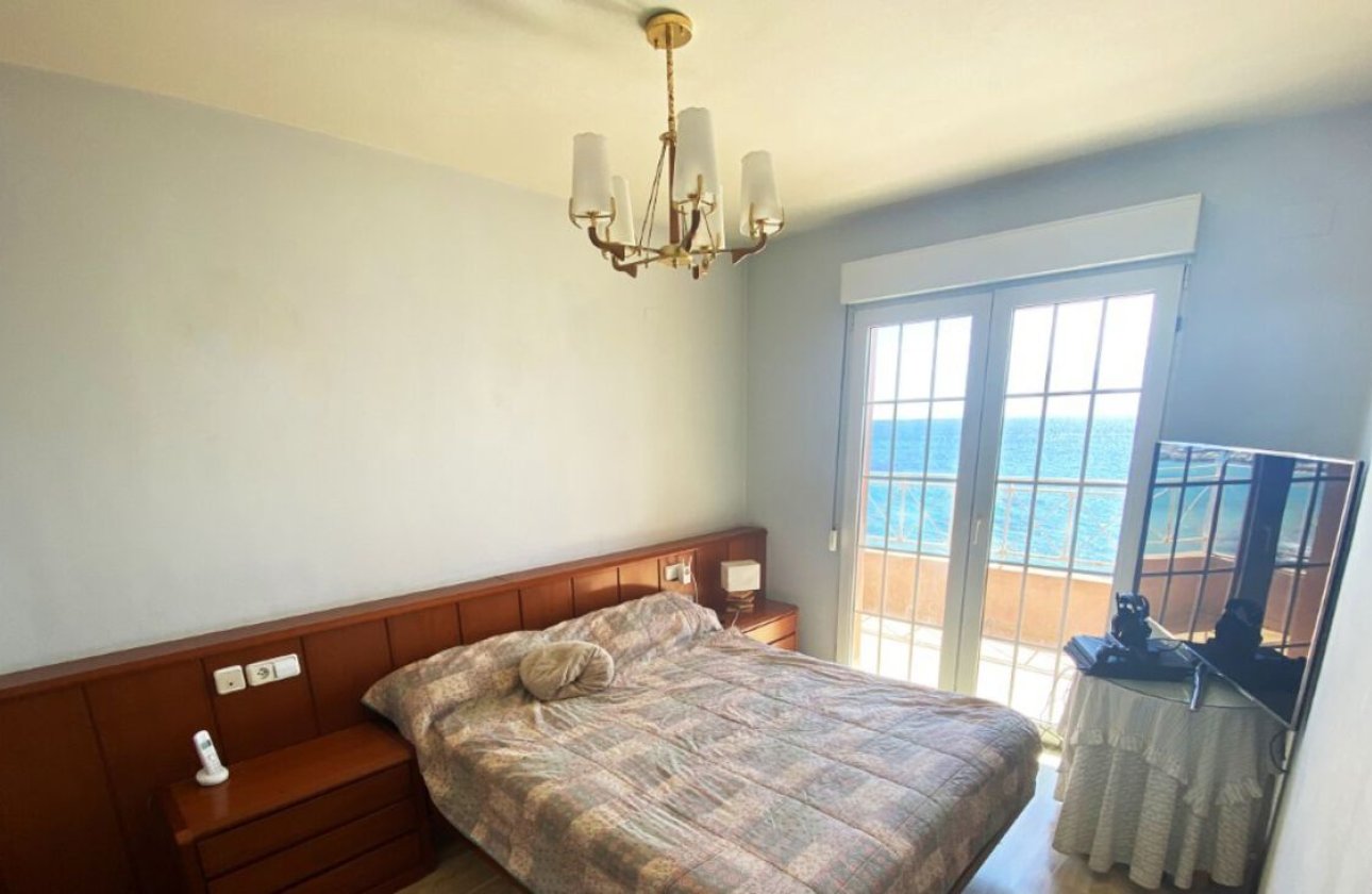 Herverkoop - Villa -
Campoamor - Costa Blanca