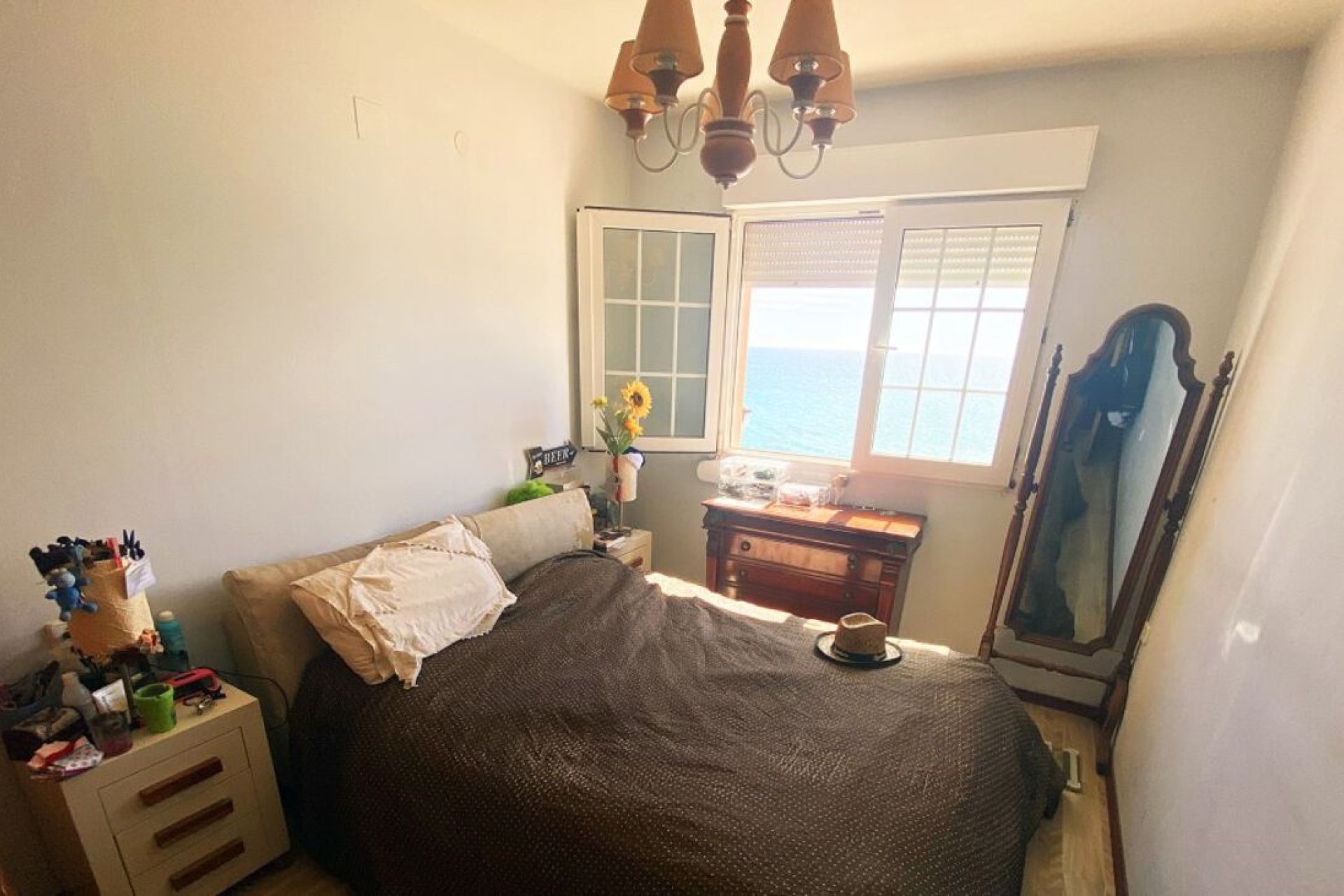 Herverkoop - Villa -
Campoamor - Costa Blanca