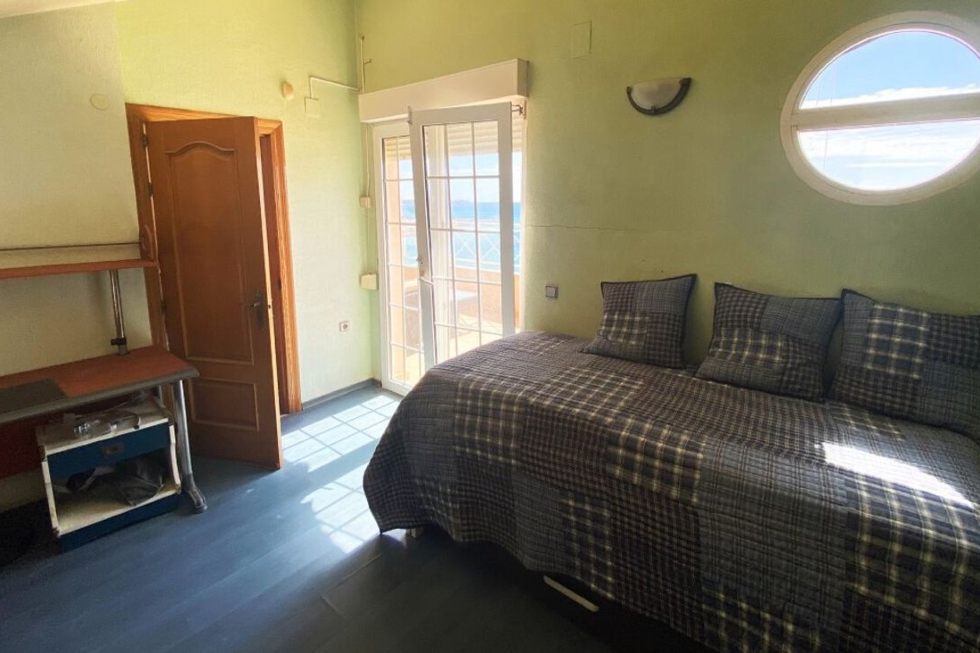 Herverkoop - Villa -
Campoamor - Costa Blanca