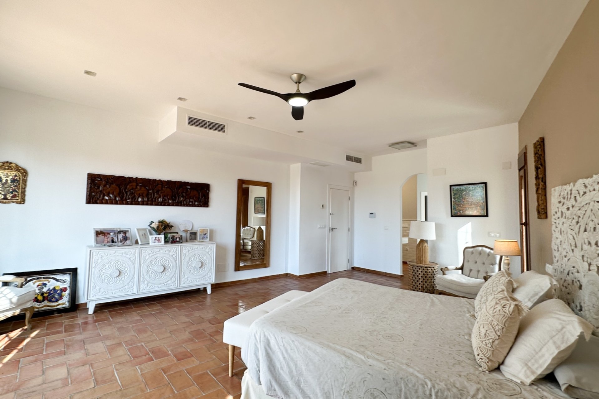 Herverkoop - Villa -
Campoamor - Costa Blanca