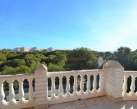 Herverkoop - Villa -
Campoamor - Costa Blanca