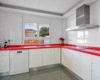 Herverkoop - Villa -
Ciudad De Las Comunicaciones - Costa Blanca