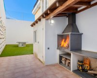 Herverkoop - Villa -
Ciudad De Las Comunicaciones - Costa Blanca