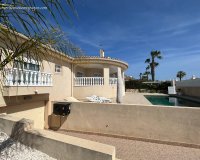 Herverkoop - Villa -
Ciudad Quesada - Benimar