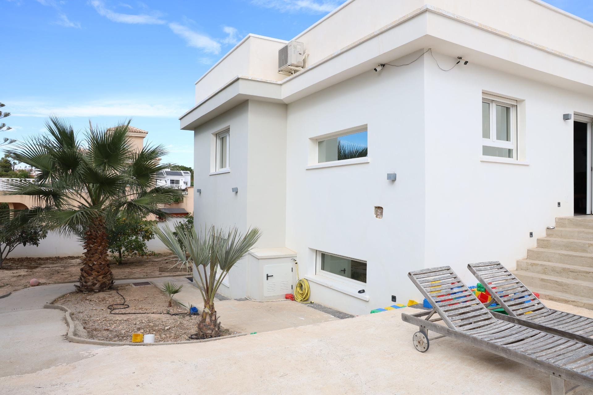 Herverkoop - Villa -
Ciudad Quesada - Costa Blanca Sur