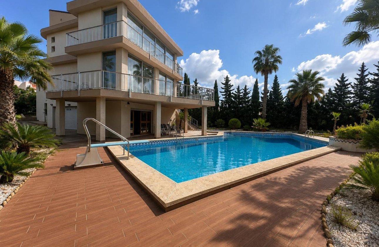 Herverkoop - Villa -
Ciudad Quesada - Costa Blanca Sur