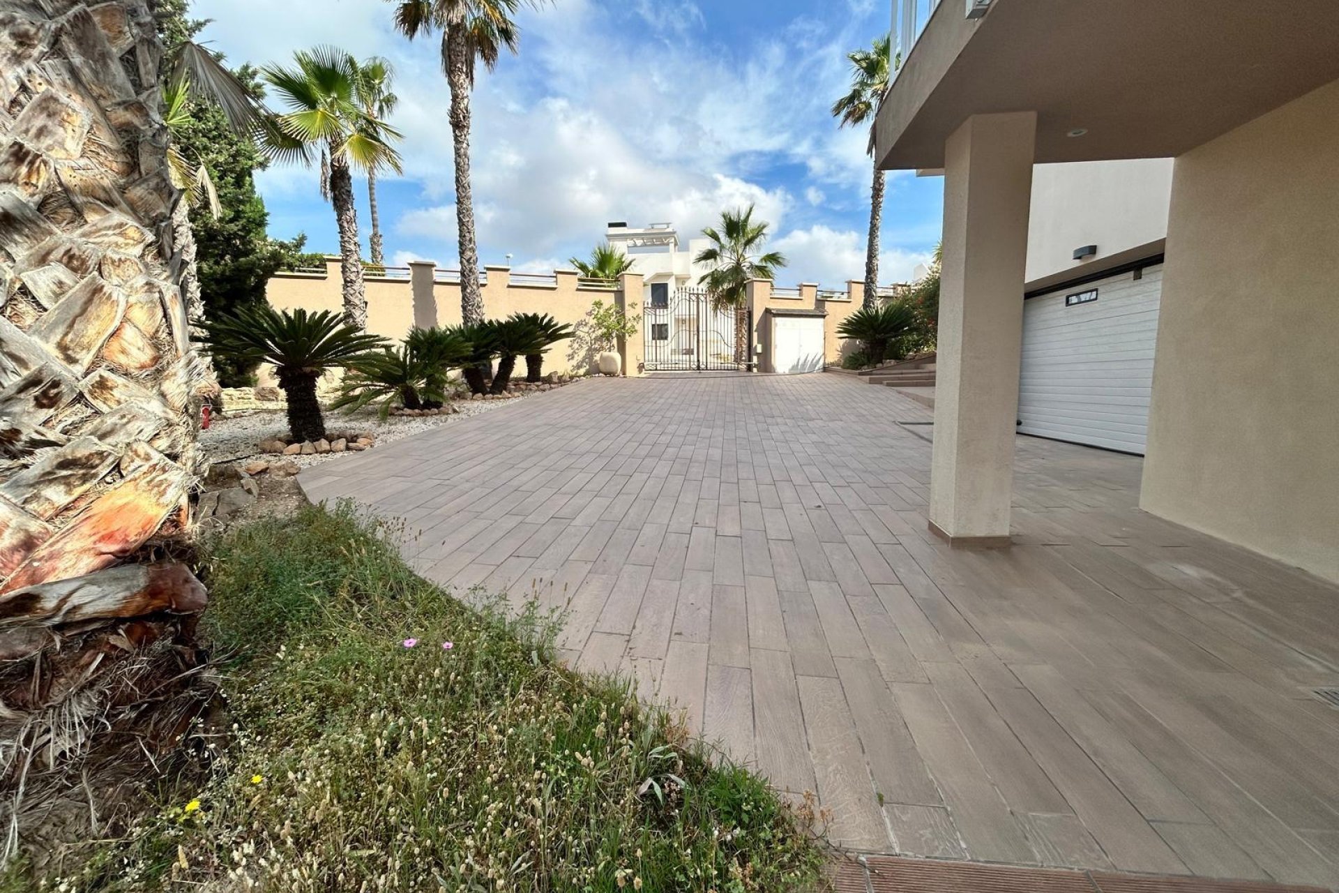 Herverkoop - Villa -
Ciudad Quesada - Costa Blanca Sur