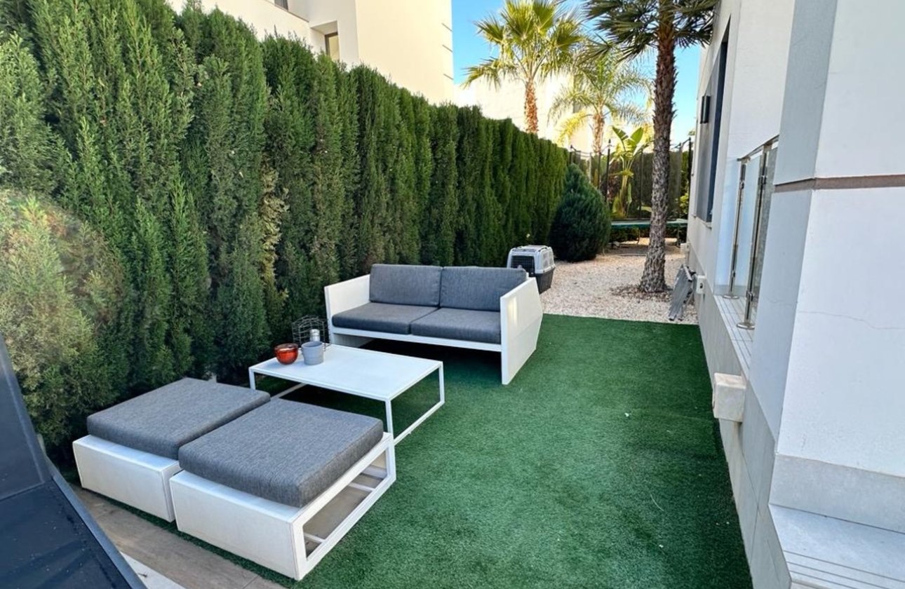 Herverkoop - Villa -
Ciudad Quesada - Costa Blanca