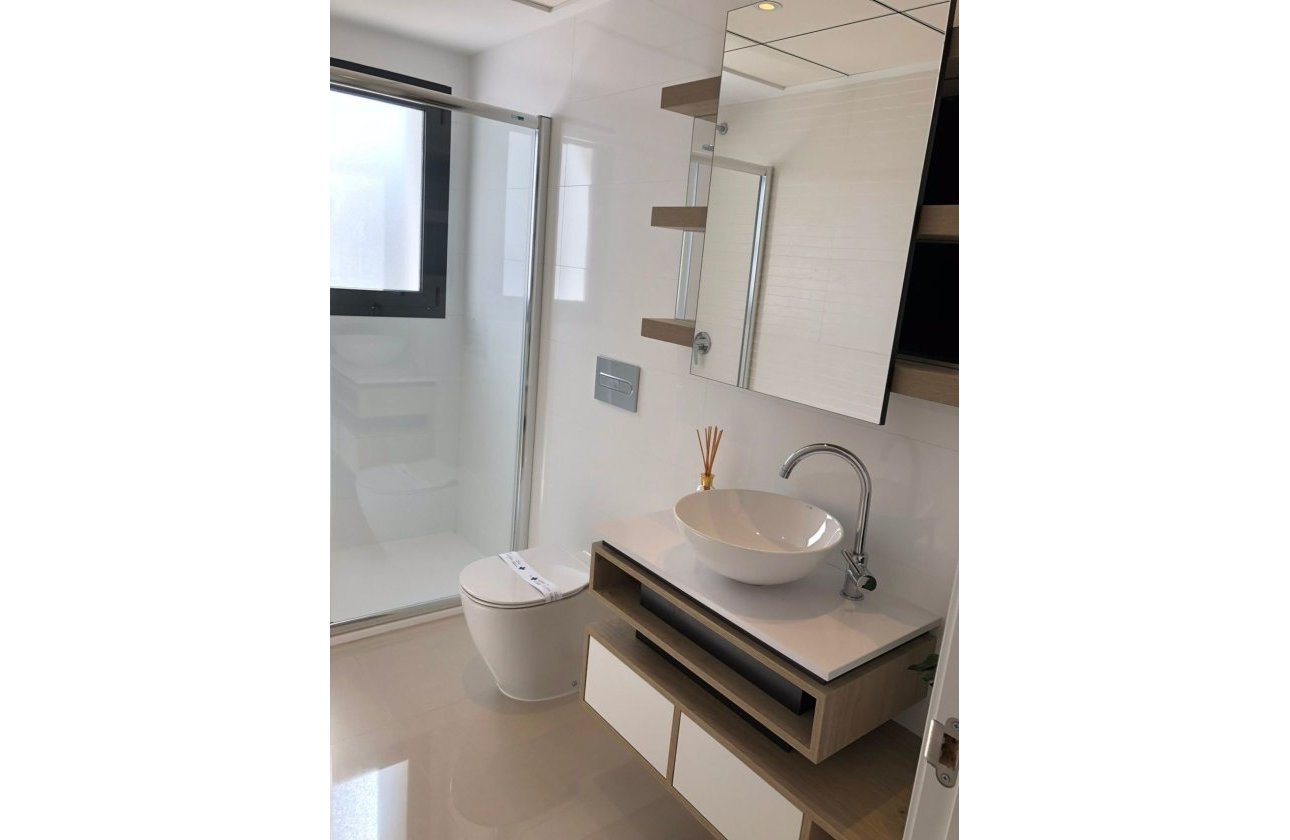 Herverkoop - Villa -
Ciudad Quesada - Costa Blanca