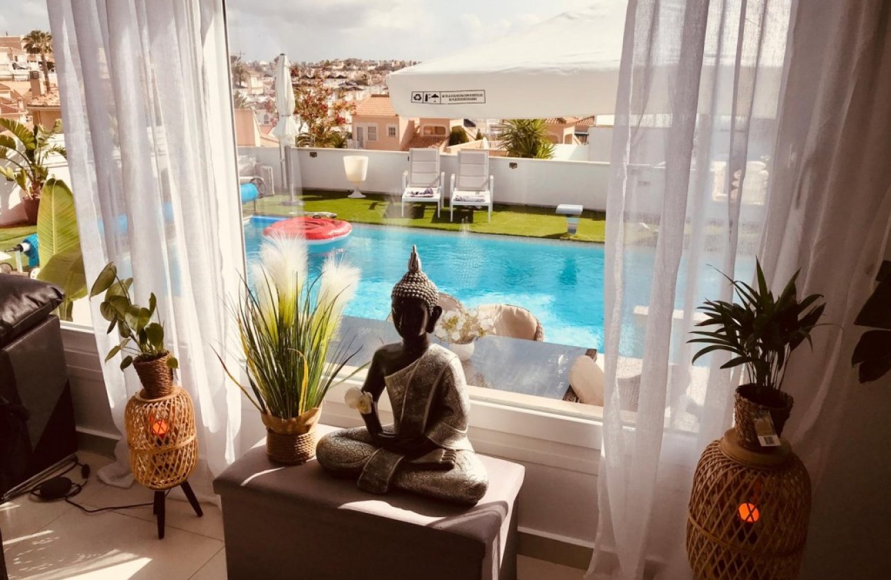 Herverkoop - Villa -
Ciudad Quesada - Costa Blanca