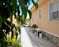 Herverkoop - Villa -
Ciudad Quesada - Costa Blanca