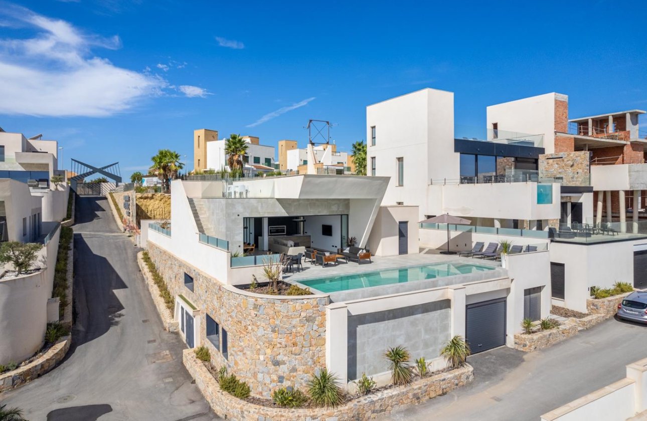 Herverkoop - Villa -
Ciudad Quesada - Costa Blanca