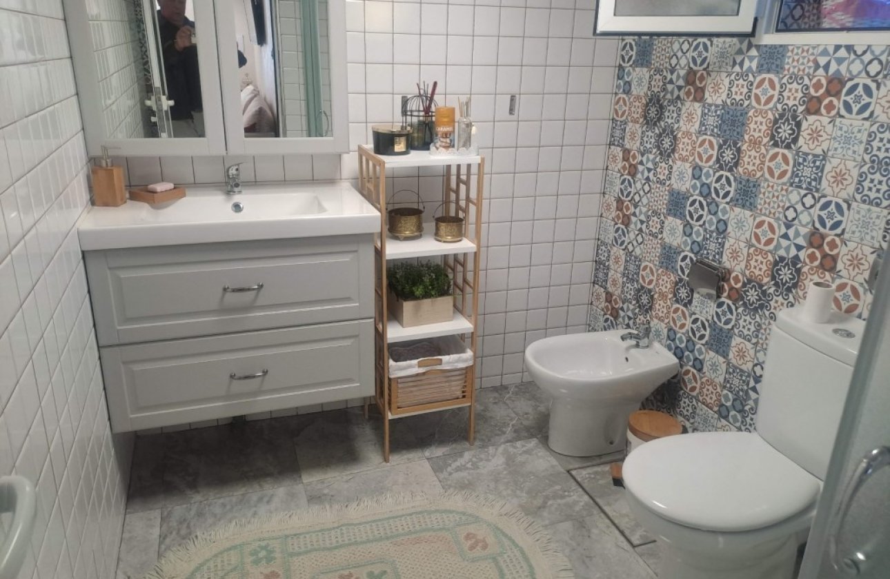 Herverkoop - Villa -
Ciudad Quesada - Costa Blanca