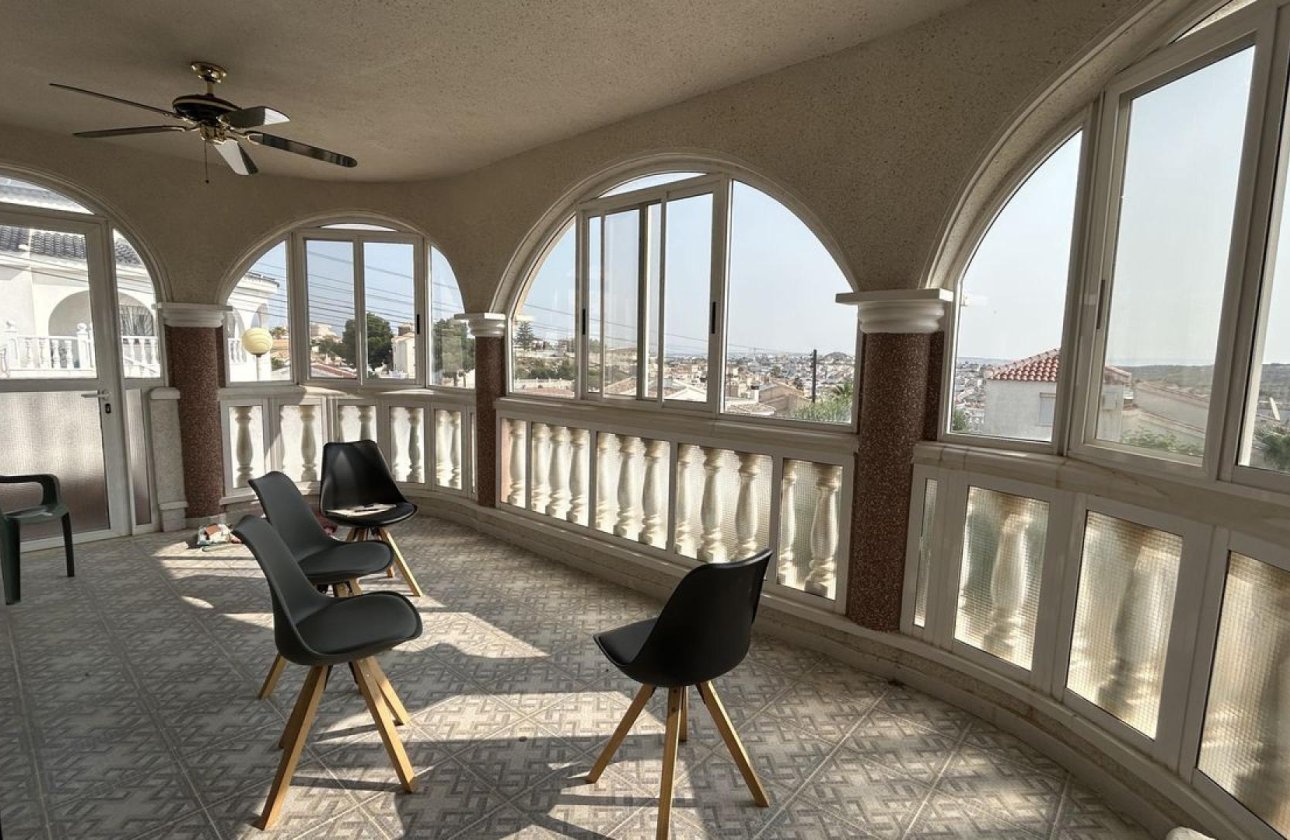 Herverkoop - Villa -
Ciudad Quesada - Costa Blanca