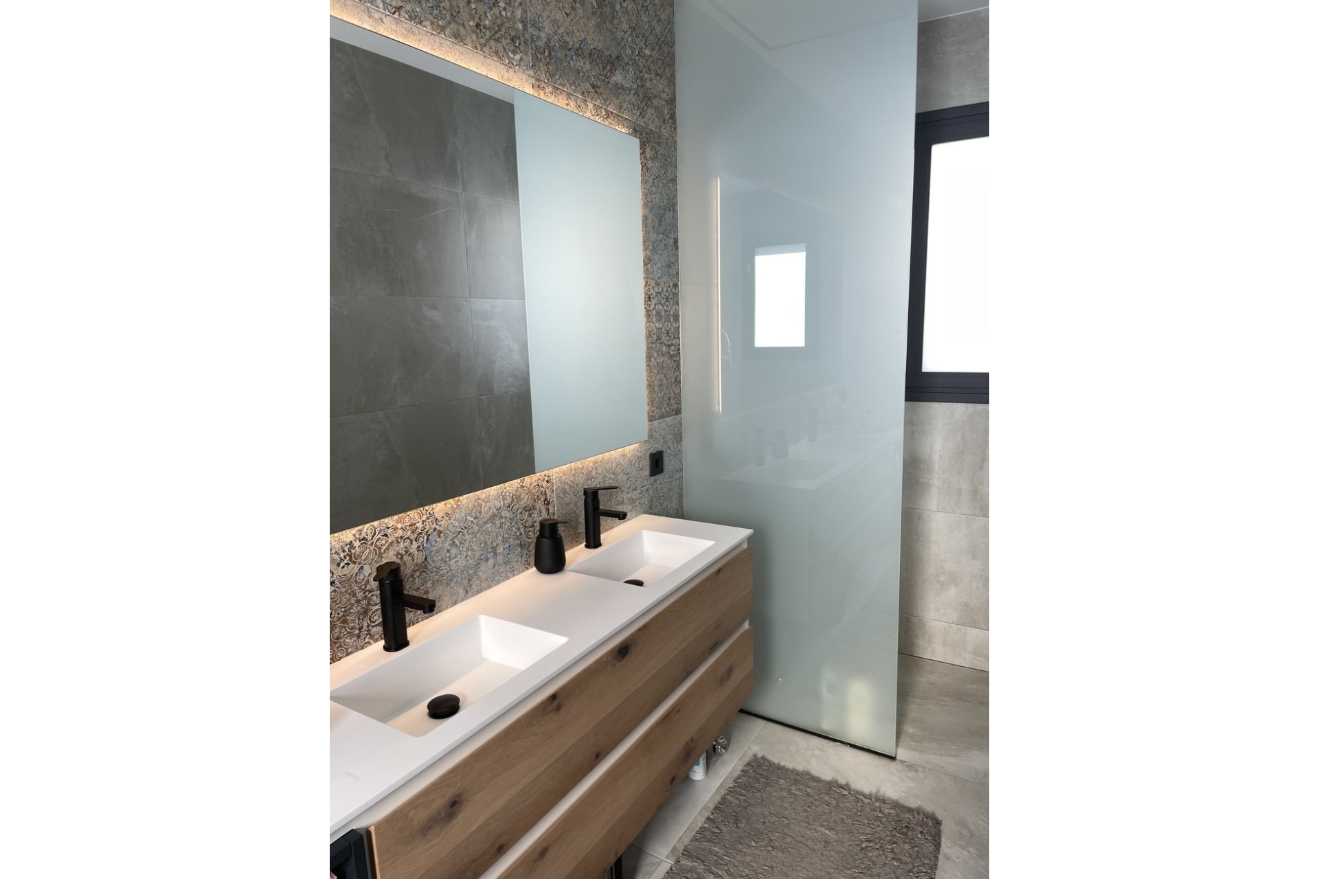 Herverkoop - Villa -
Ciudad Quesada - Costa Blanca