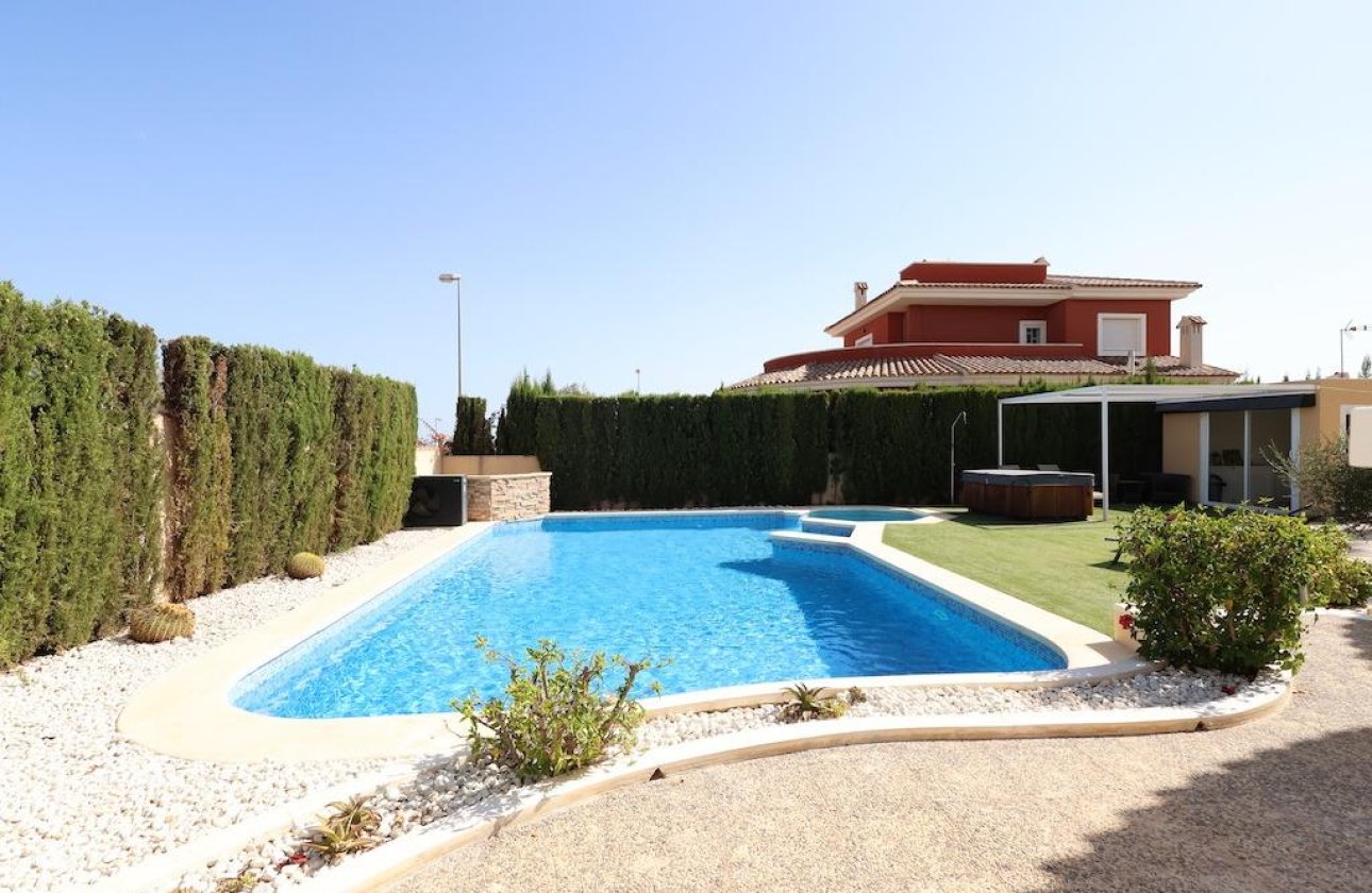 Herverkoop - Villa -
Ciudad Quesada - Costa Blanca