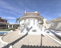 Herverkoop - Villa -
Ciudad Quesada - Costa Blanca