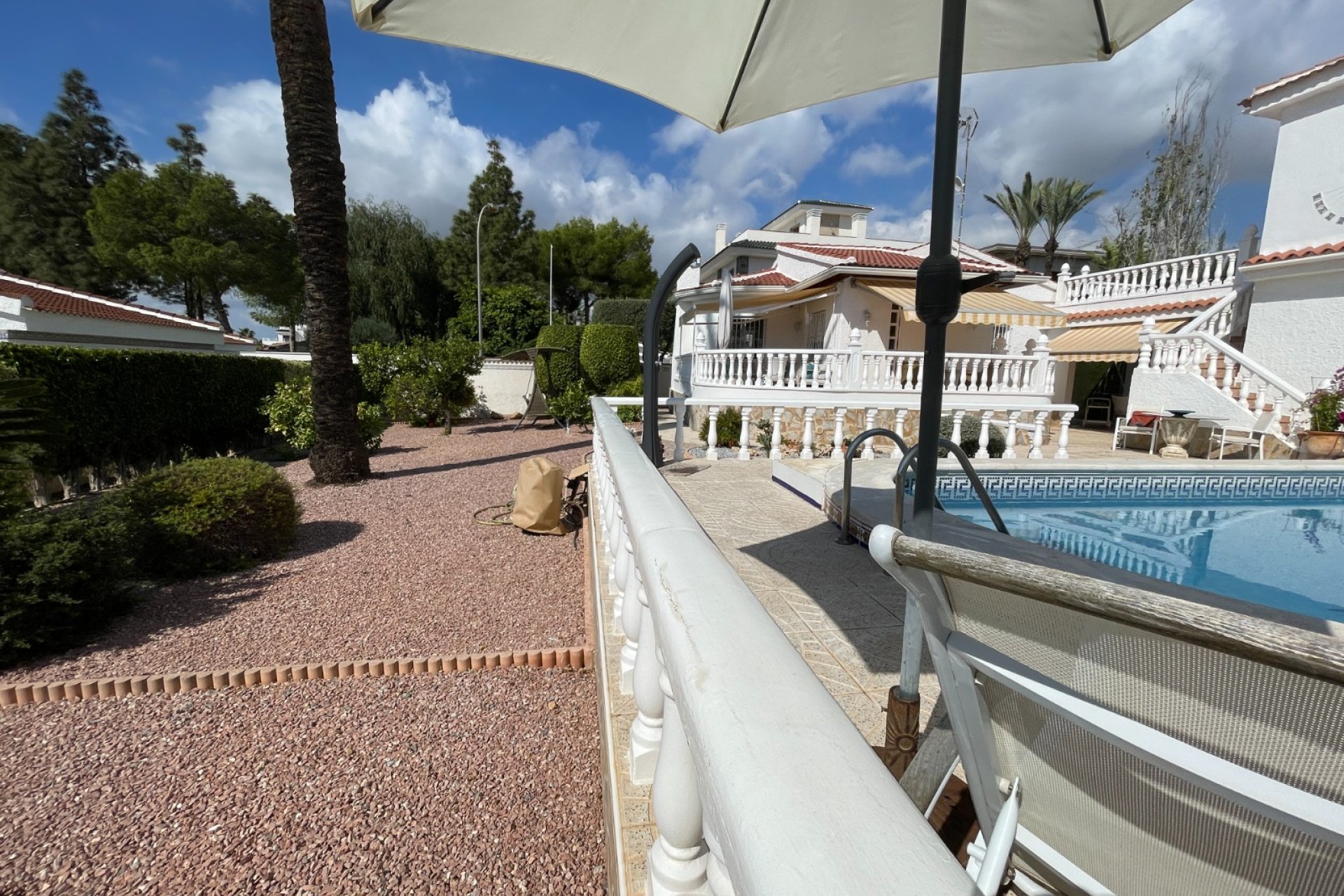 Herverkoop - Villa -
Ciudad Quesada - Costa Blanca