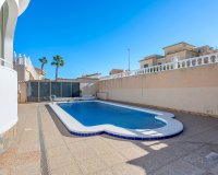 Herverkoop - Villa -
Ciudad Quesada - Costa Blanca