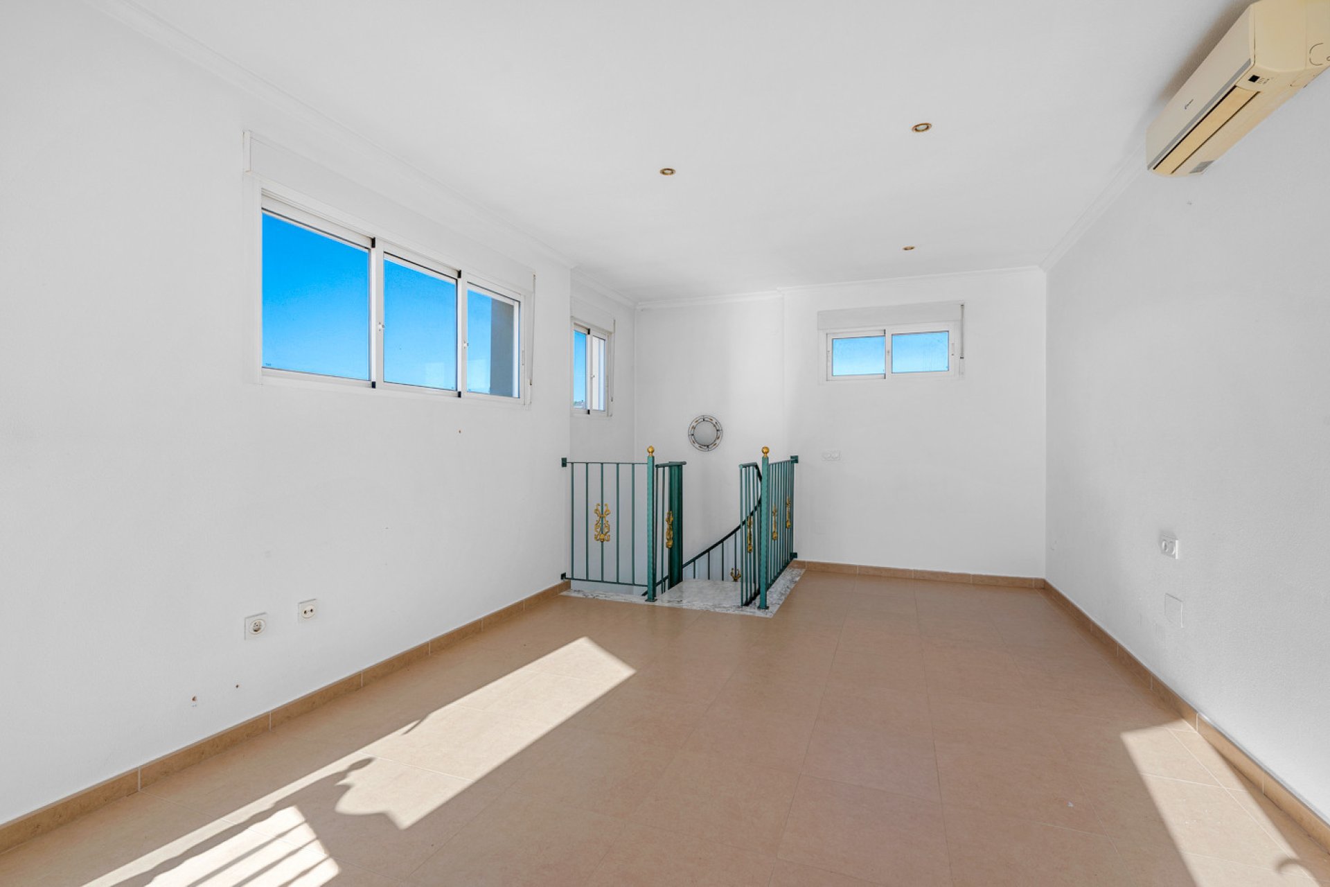 Herverkoop - Villa -
Ciudad Quesada - Costa Blanca