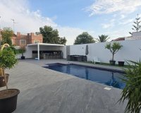 Herverkoop - Villa -
Ciudad Quesada - Costa Blanca