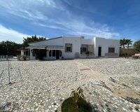 Herverkoop - Villa -
Ciudad Quesada - Costa Blanca
