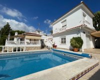 Herverkoop - Villa -
Ciudad Quesada - Costa Blanca