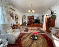 Herverkoop - Villa -
Ciudad Quesada - Costa Blanca