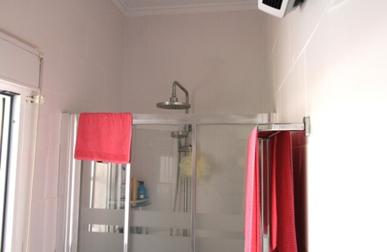 Herverkoop - Villa -
Ciudad Quesada - Costa Blanca