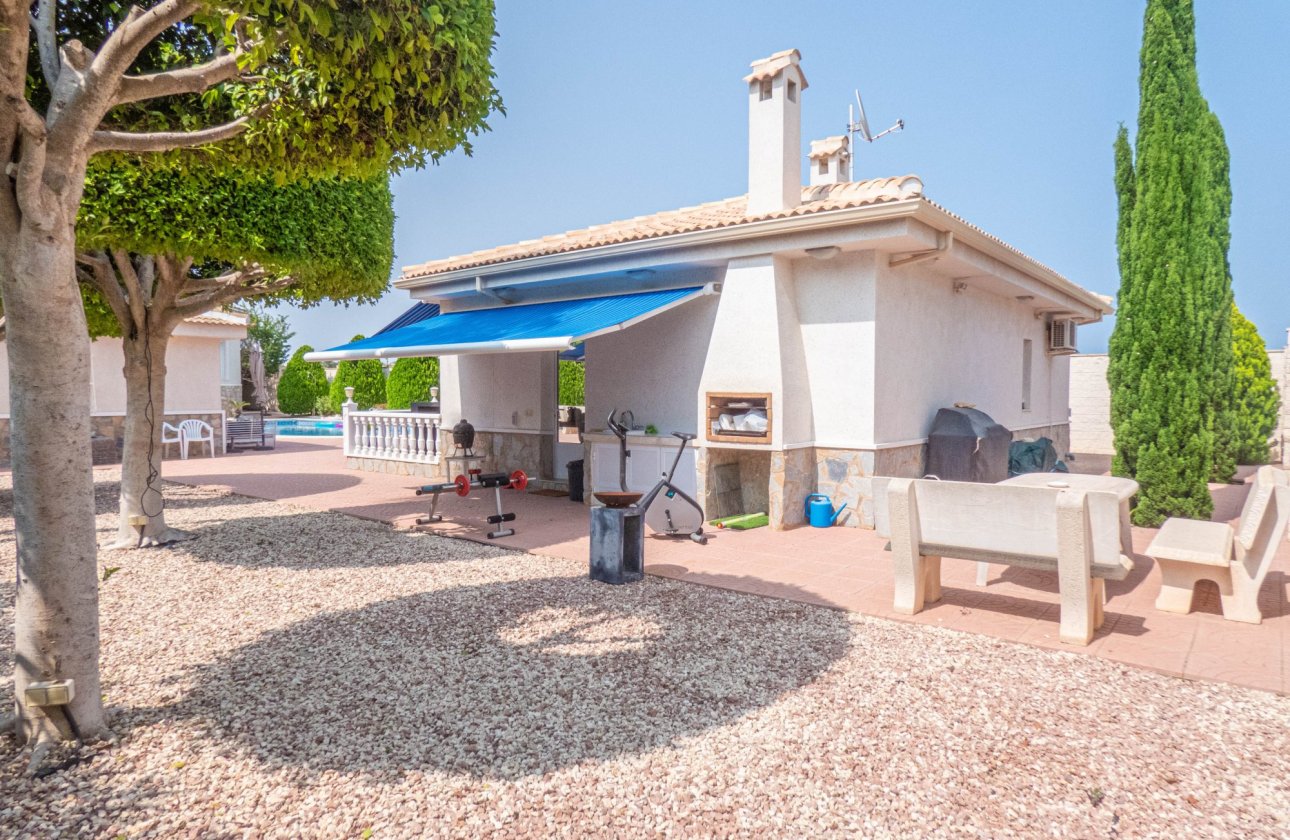 Herverkoop - Villa -
Ciudad Quesada - Costa Blanca