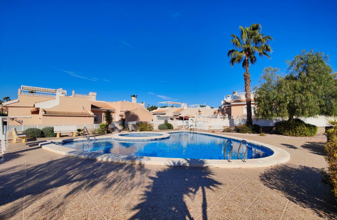 Herverkoop - Villa -
Ciudad Quesada - Costa Blanca