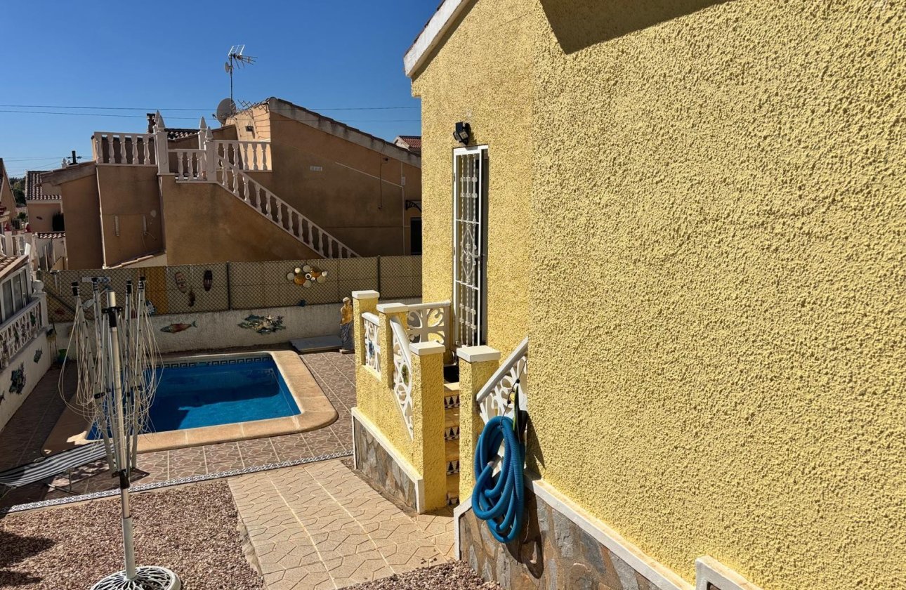 Herverkoop - Villa -
Ciudad Quesada - Costa Blanca