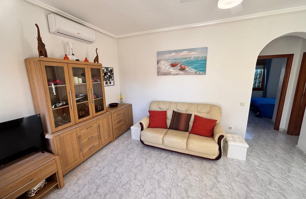 Herverkoop - Villa -
Ciudad Quesada - Costa Blanca