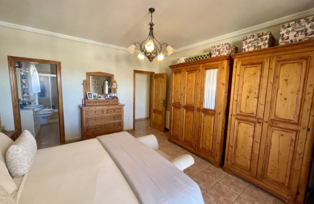 Herverkoop - Villa -
Ciudad Quesada - Costa Blanca