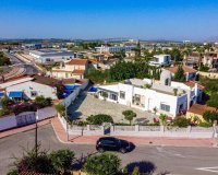 Herverkoop - Villa -
Ciudad Quesada - Costa Blanca