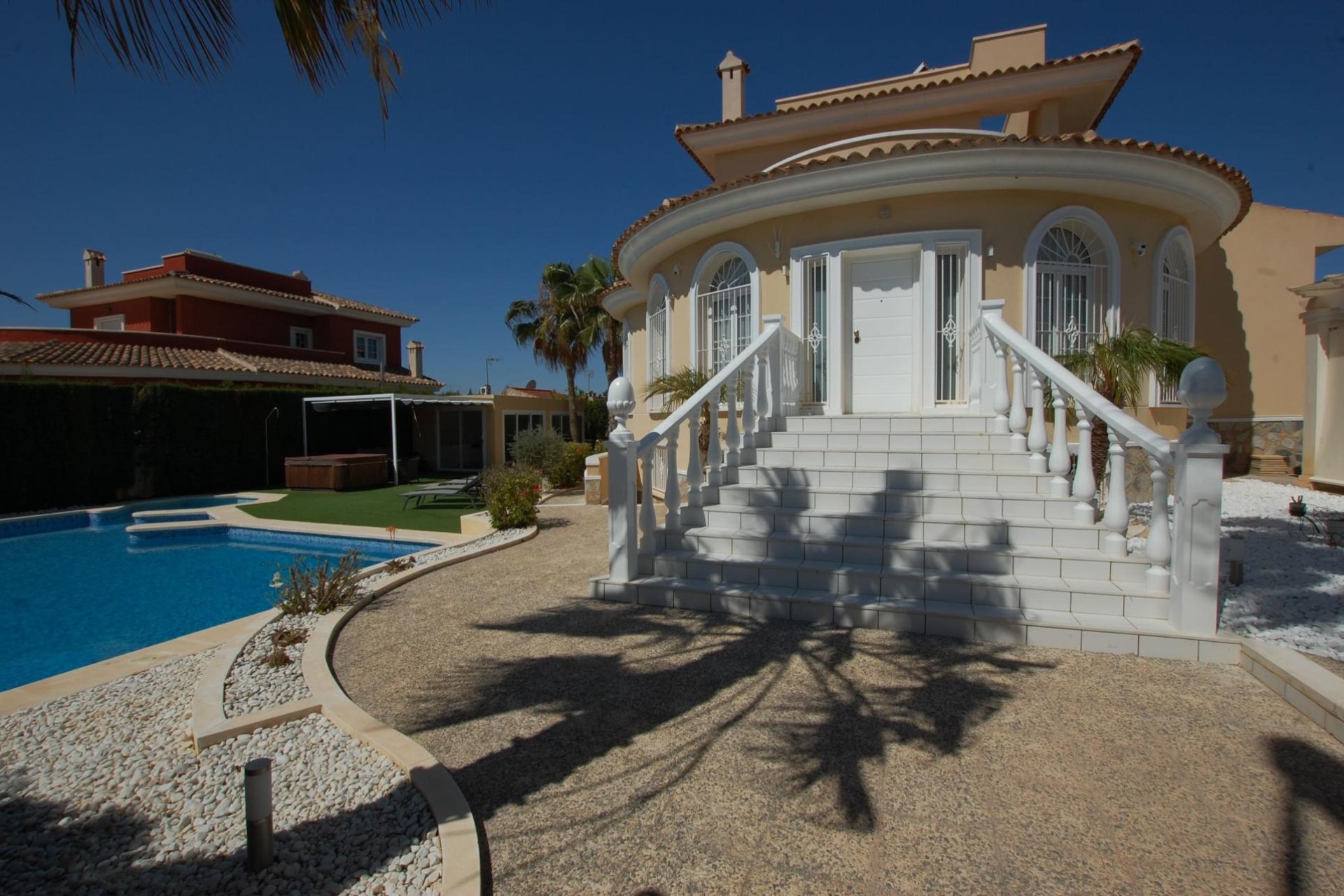 Herverkoop - Villa -
Ciudad Quesada - Costa Blanca