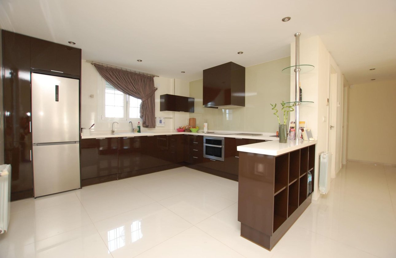 Herverkoop - Villa -
Ciudad Quesada - Costa Blanca