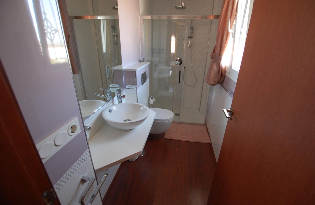 Herverkoop - Villa -
Ciudad Quesada - Costa Blanca