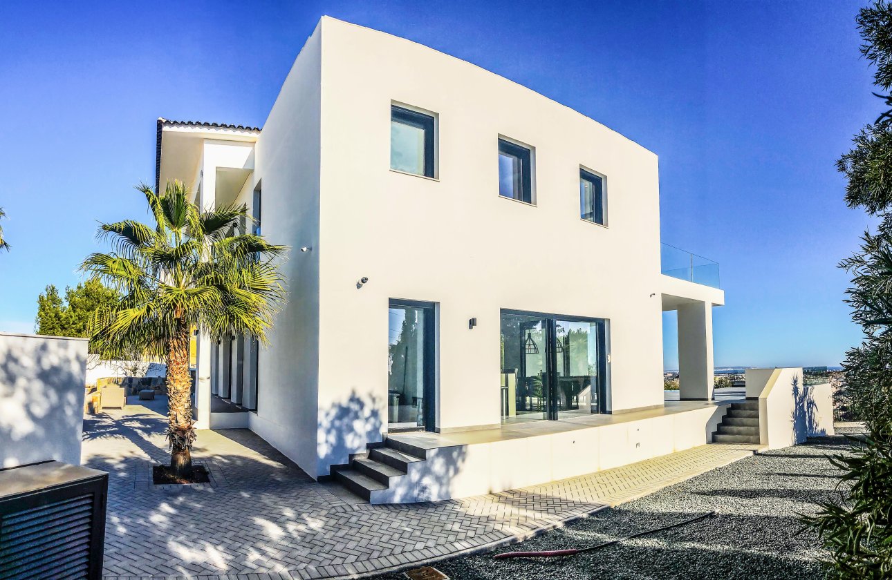 Herverkoop - Villa -
Ciudad Quesada - Costa Blanca