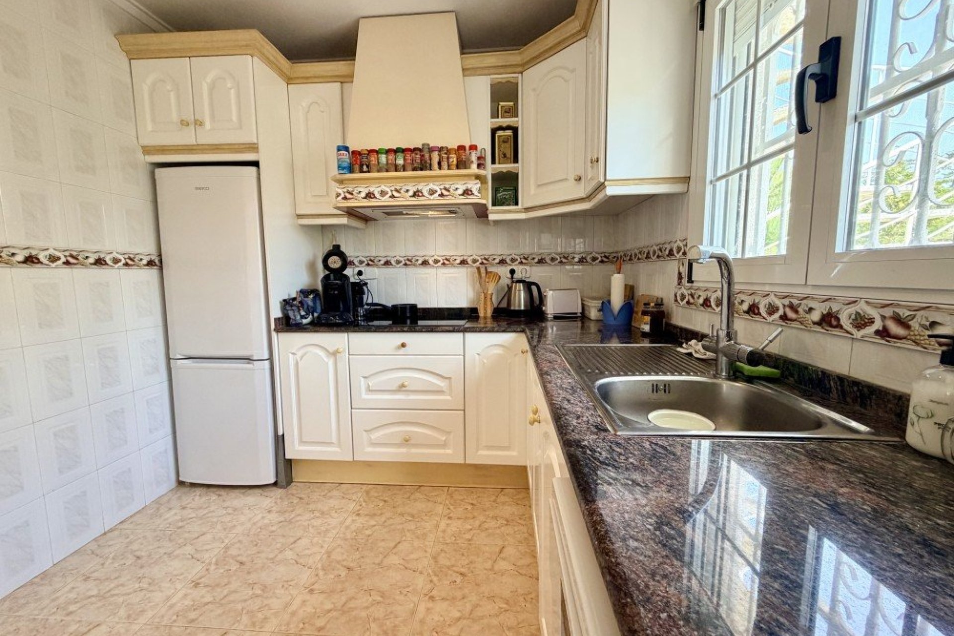 Herverkoop - Villa -
Ciudad Quesada - Costa Blanca