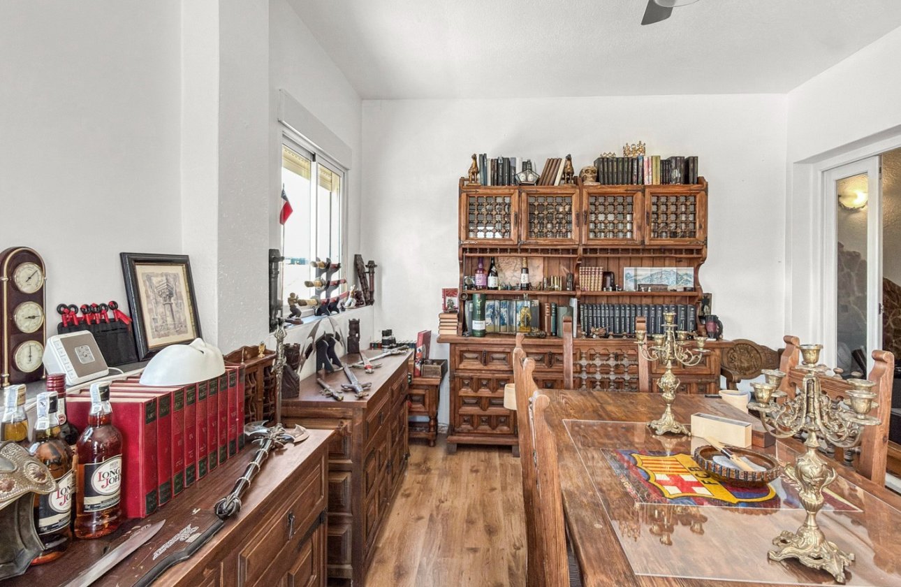 Herverkoop - Villa -
Ciudad Quesada - Costa Blanca