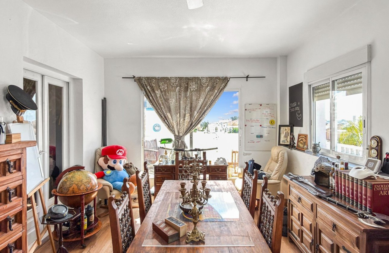 Herverkoop - Villa -
Ciudad Quesada - Costa Blanca