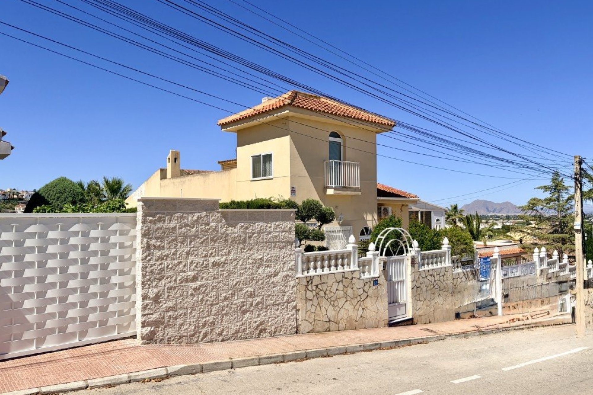 Herverkoop - Villa -
Ciudad Quesada - Costa Blanca