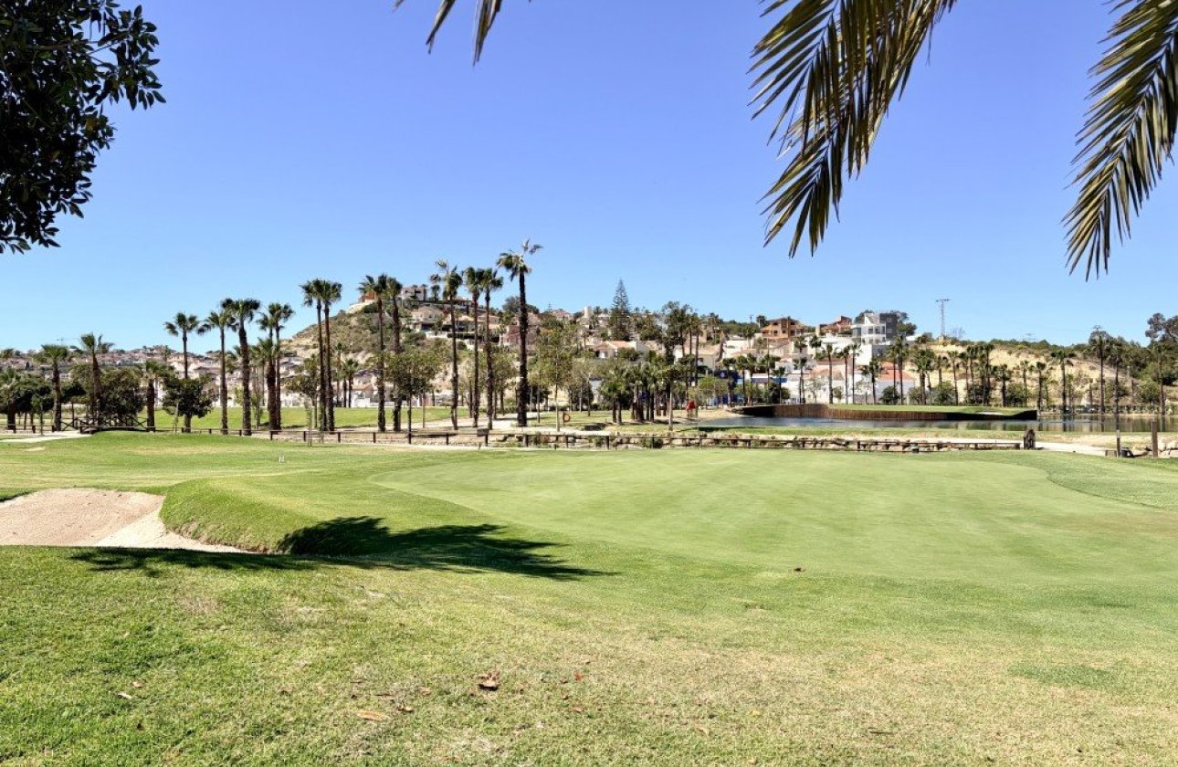 Herverkoop - Villa -
Ciudad Quesada - Costa Blanca