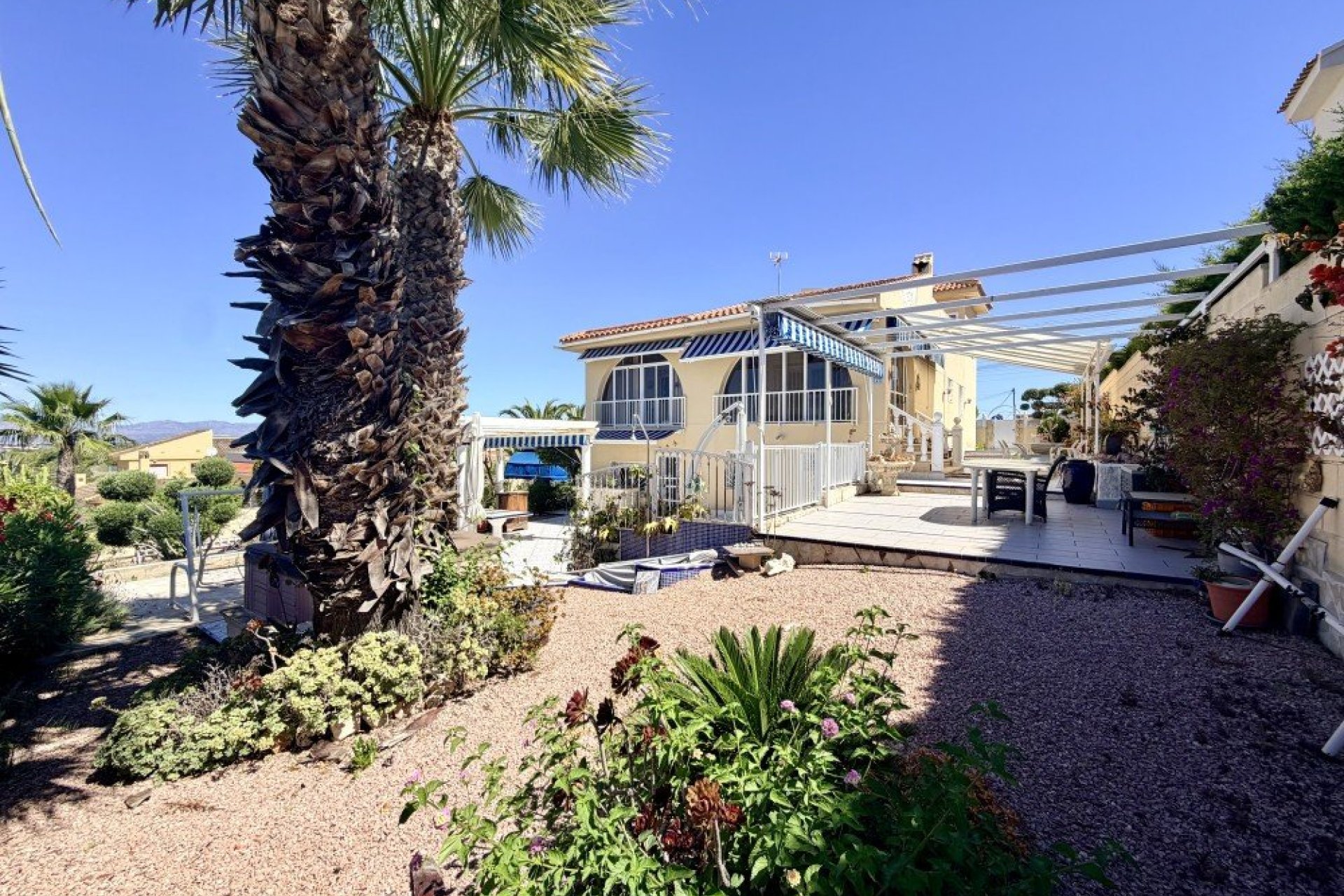 Herverkoop - Villa -
Ciudad Quesada - Costa Blanca