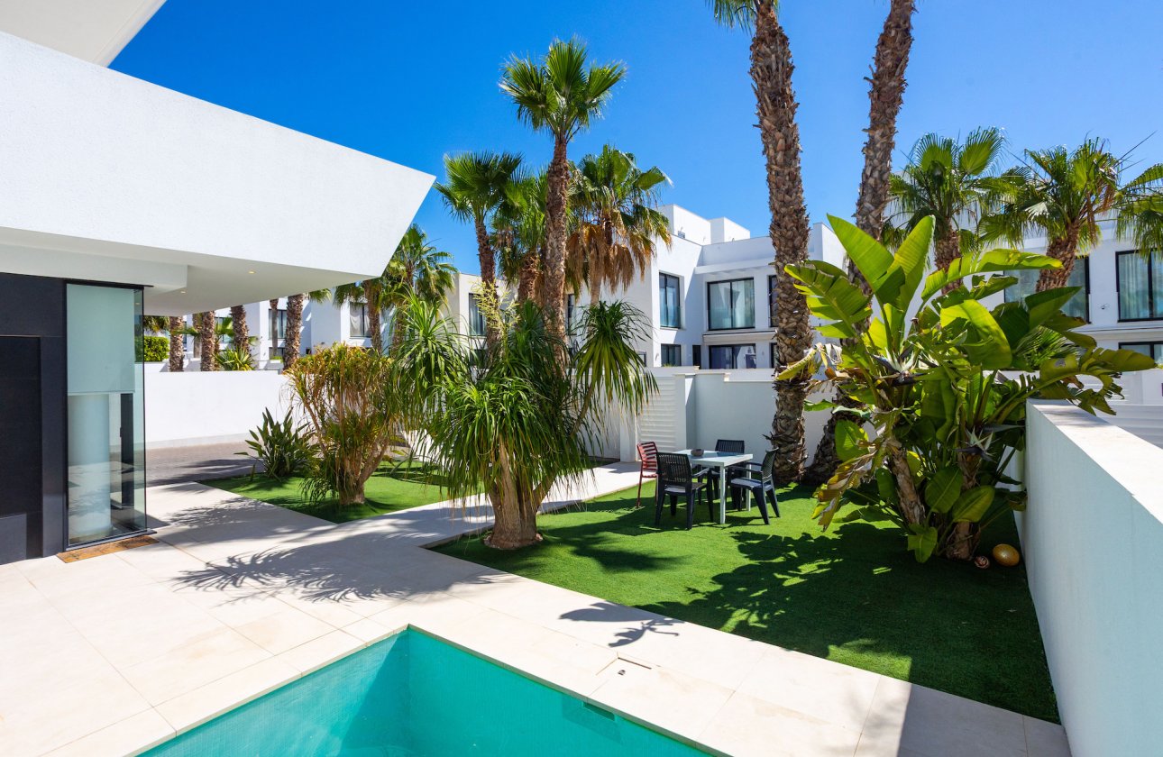 Herverkoop - Villa -
Ciudad Quesada - Costa Blanca