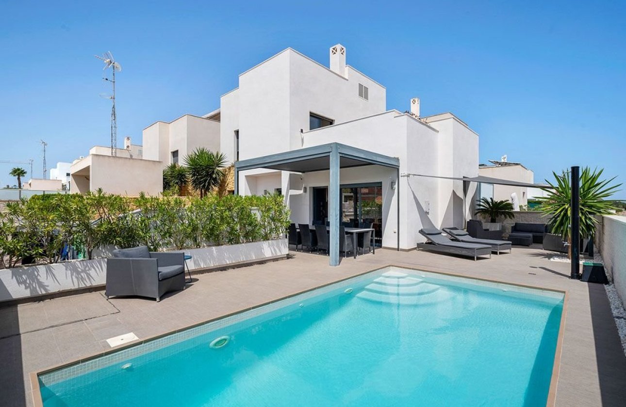 Herverkoop - Villa -
Ciudad Quesada - Costa Blanca