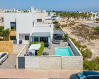 Herverkoop - Villa -
Ciudad Quesada - Costa Blanca