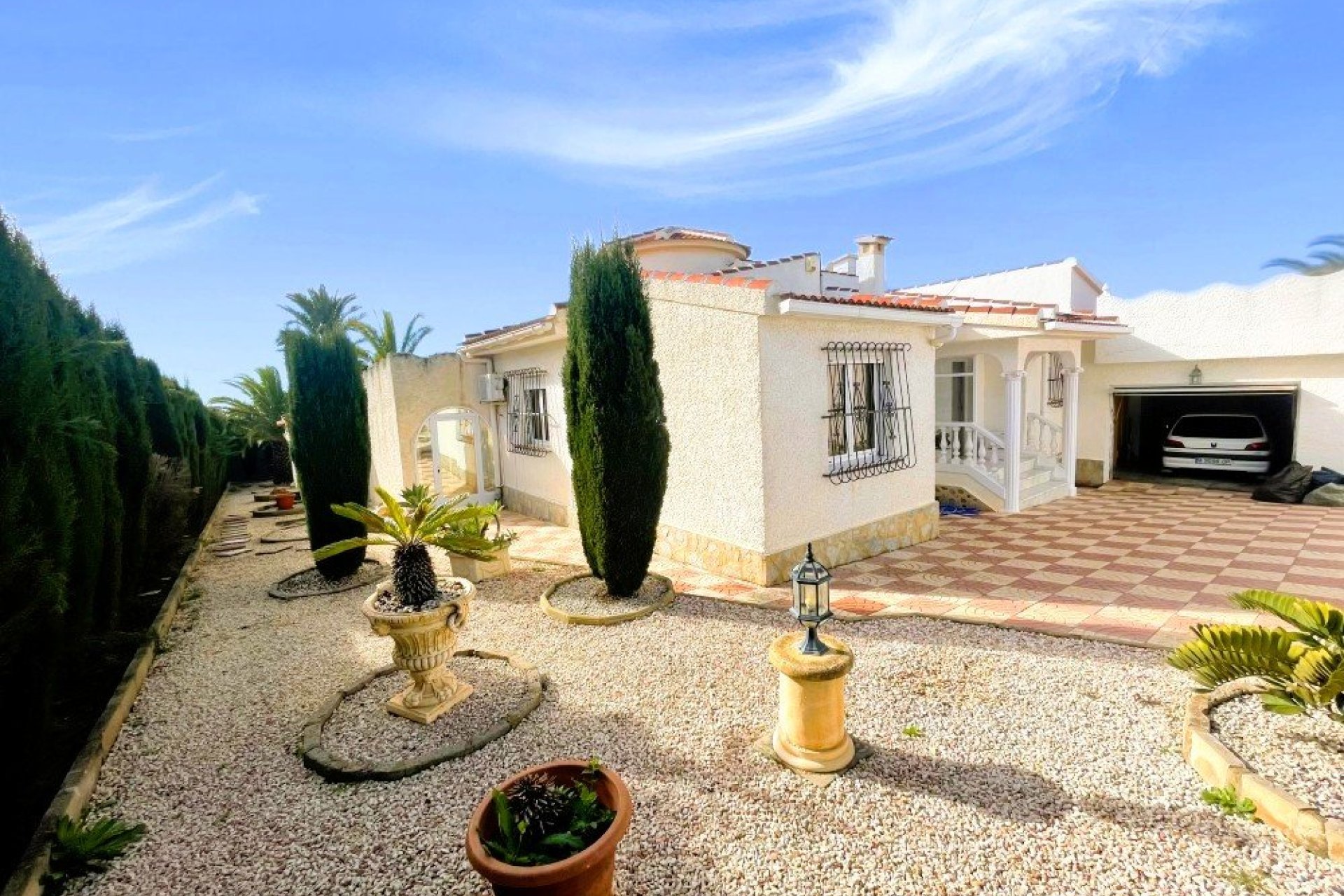 Herverkoop - Villa -
Ciudad Quesada - Costa Blanca